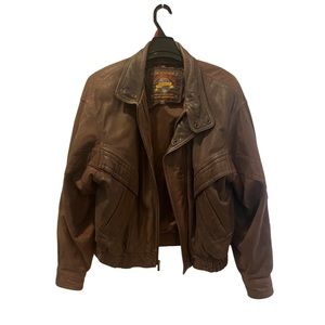 Vintage 80s Wilsons Leather Adventure Bound Bomber Jacket large